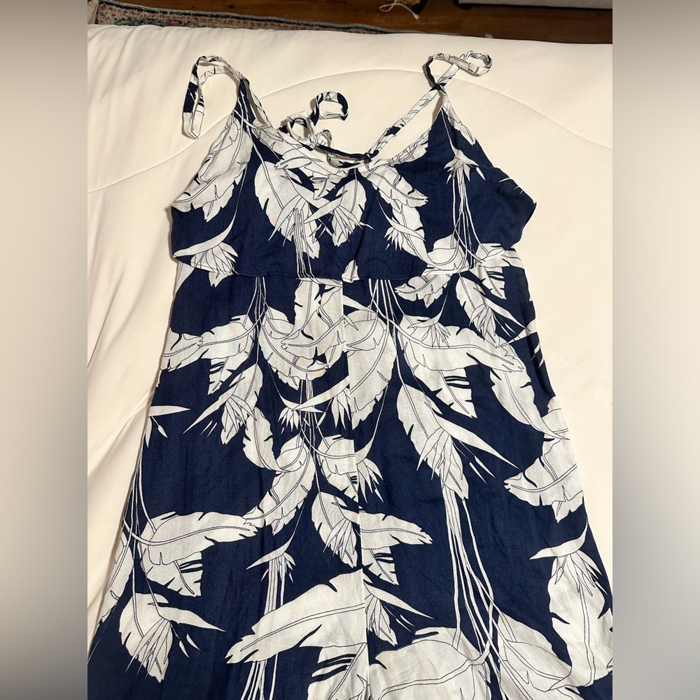 Roxy Palm Leaves Jumpsuit Size Small🌴 - Picture 6 of 15